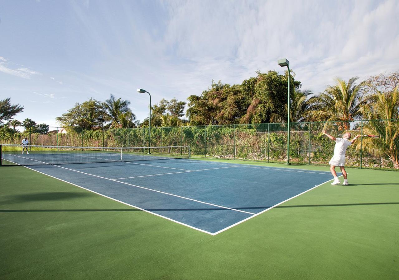 Palm Cay Marina And Resort Nassau Extérieur photo