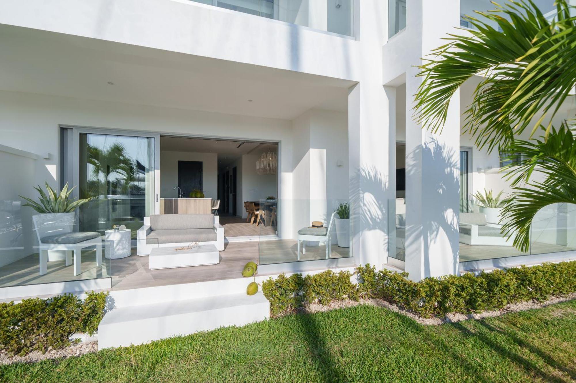 Palm Cay Marina And Resort Nassau Extérieur photo
